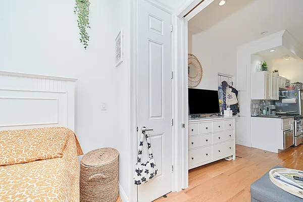 Rented by Living New York | media 32