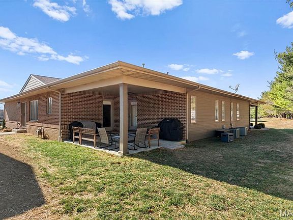 4th image of 1841 Carrington Way