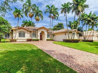 16721 SW 86th Ct, Palmetto Bay, FL 33157