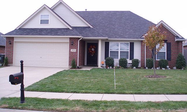 1st image of 2914 Avenue Of The Park