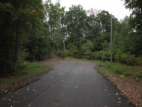 2nd image of Madeline Ln