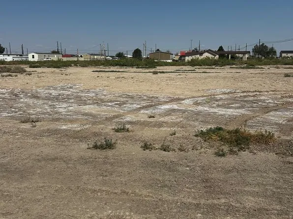 1840 S Willow St, Pecos, TX 79772