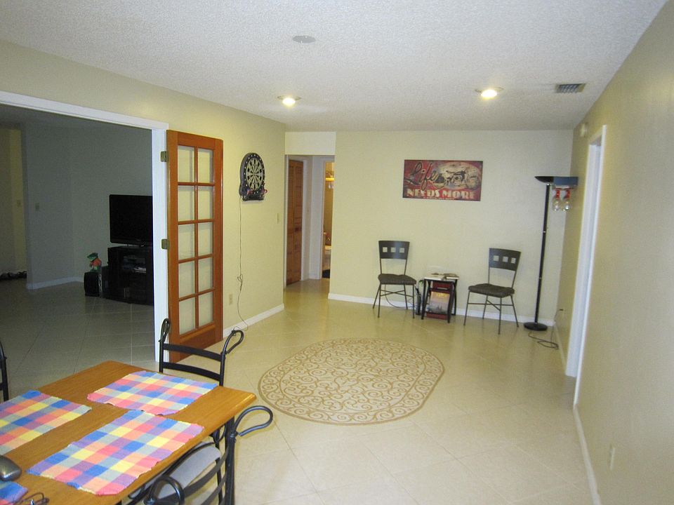 2nd image of 4018 W Cass St