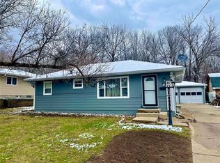 2751 Bennett Ave, Des Moines, IA 50310