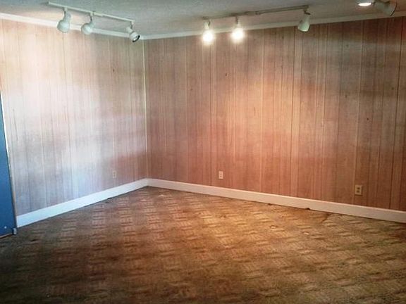 4th image of 895 26th Ave
