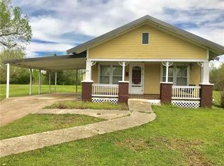 516 N 3rd St, Okemah, OK 74859