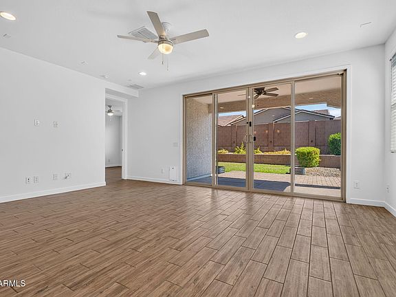 3rd image of 1651 W ESTES Way