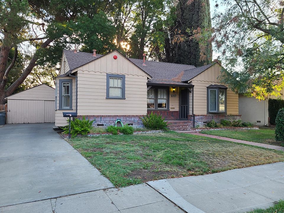 1st image of 1017 2nd St