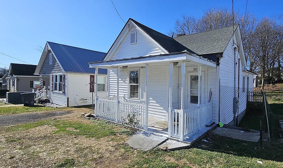 1st image of 1212 Claiborne St