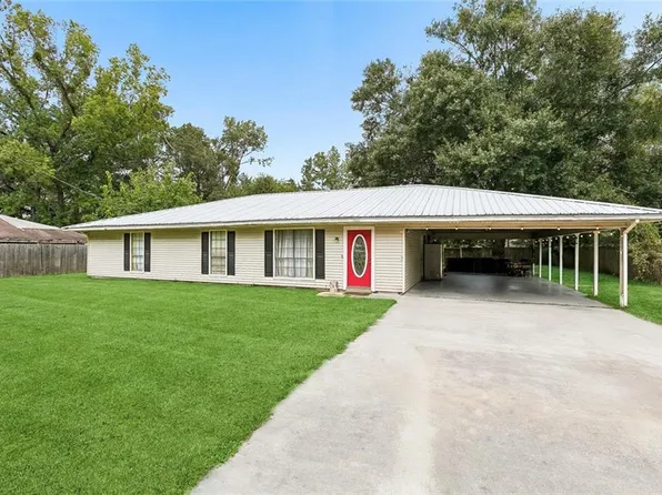 30715 Adagio Ln, Albany, LA 70711