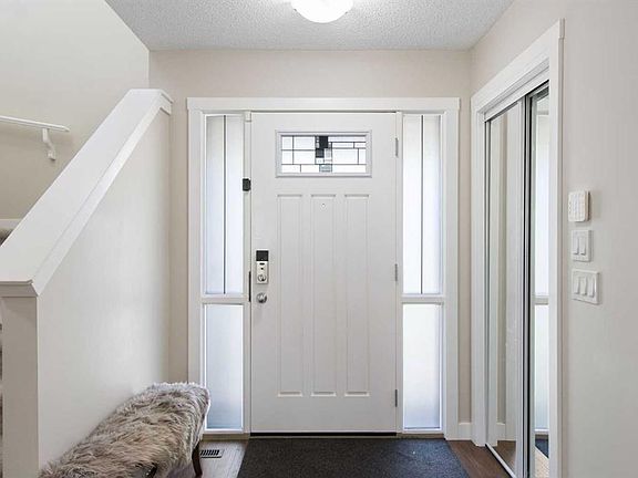 3rd image of 1492 N Legacy Cir SE