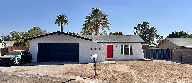 3 bed, 1368 sqft, $1,750 — Photo 2