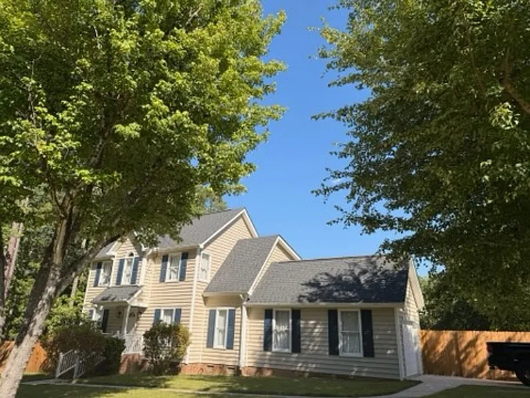 2502 Faucette Ave — Photo 2