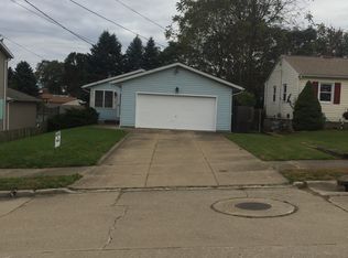 652 Yerrick Rd, Akron, OH 44312