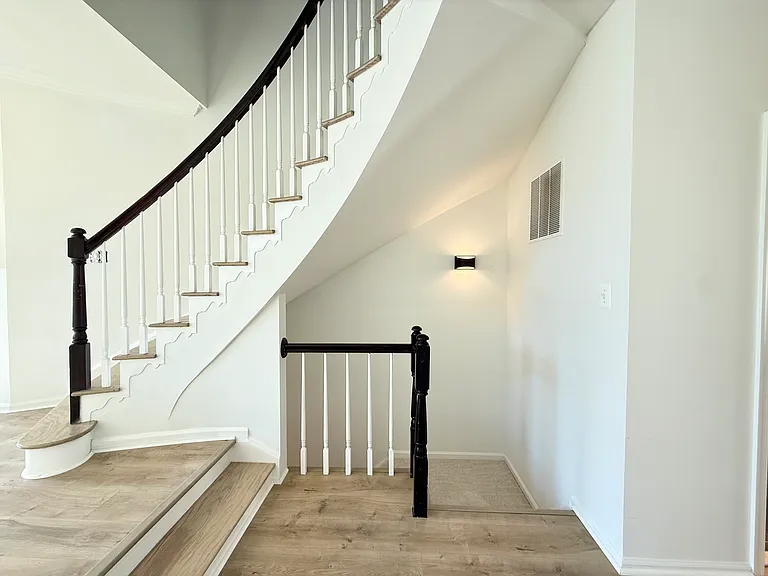 14604 Woodgate Manor Cir — Photo 19