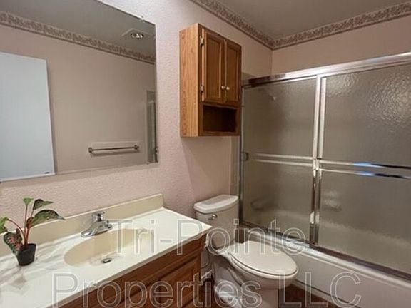 3rd image of 4315 Ashcrest St