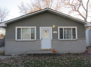 24690 Harrison St, Harrison Township, MI