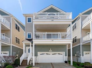424 W Hand Ave #201, Wildwood, NJ 08260