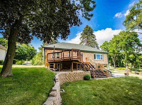4th image of this home