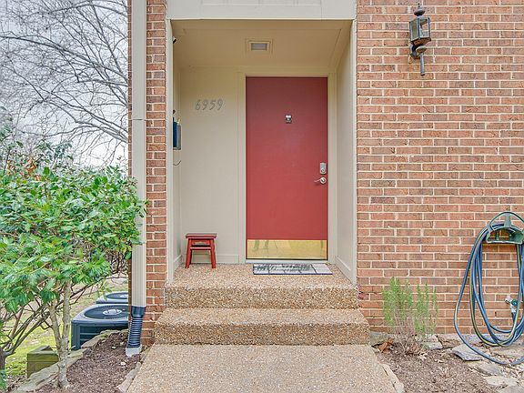 3rd image of 6959 Highland Park Dr