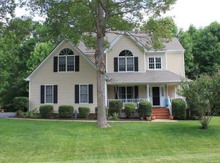 4425 Oxbridge Rd, North Chesterfield, VA 23236