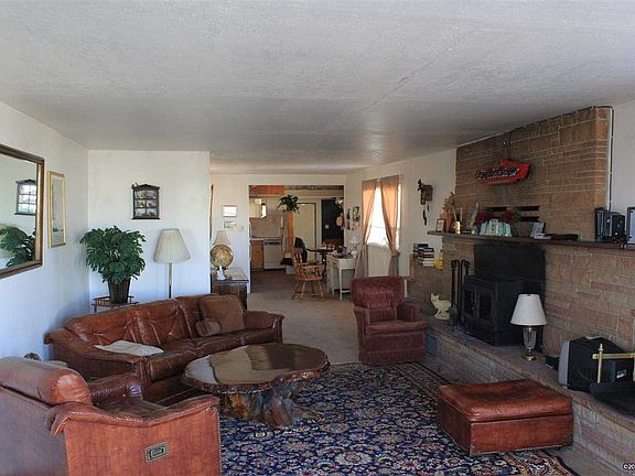 3rd image of 317 N Center St