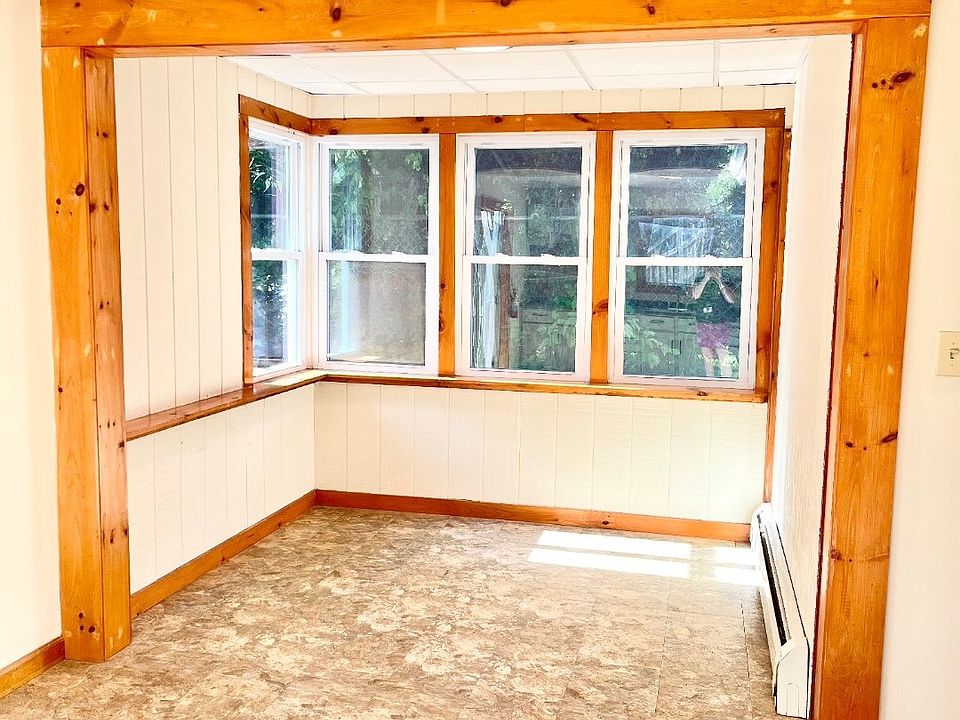 Sunny Breakfast Nook!