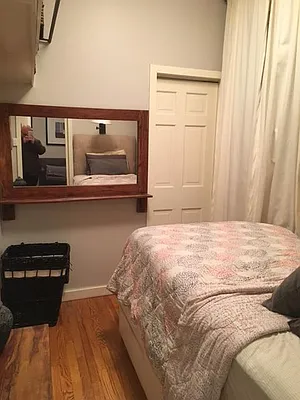 Rented by Bank Neary | media 107