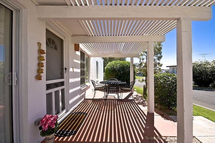 1st image of 1740 Los Lagos Dr