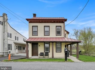 455 Berne Rd, Hamburg, PA 19526