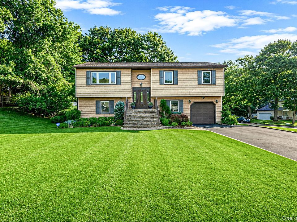 1st image of 37 Oak Forest Drive