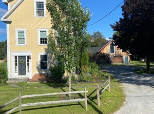 34 Greenhouse Ln, Bradford, NH 03221