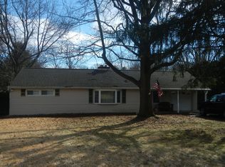 79 Elfreth Rd, Huntingdon Valley, PA 19006