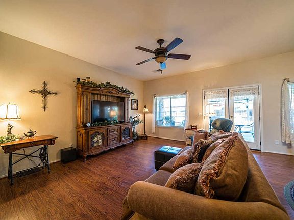 5th image of 976 W Encore Dr