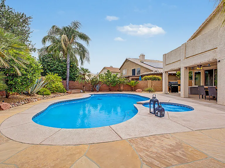 12410 N Echo Valley Dr — Photo 38