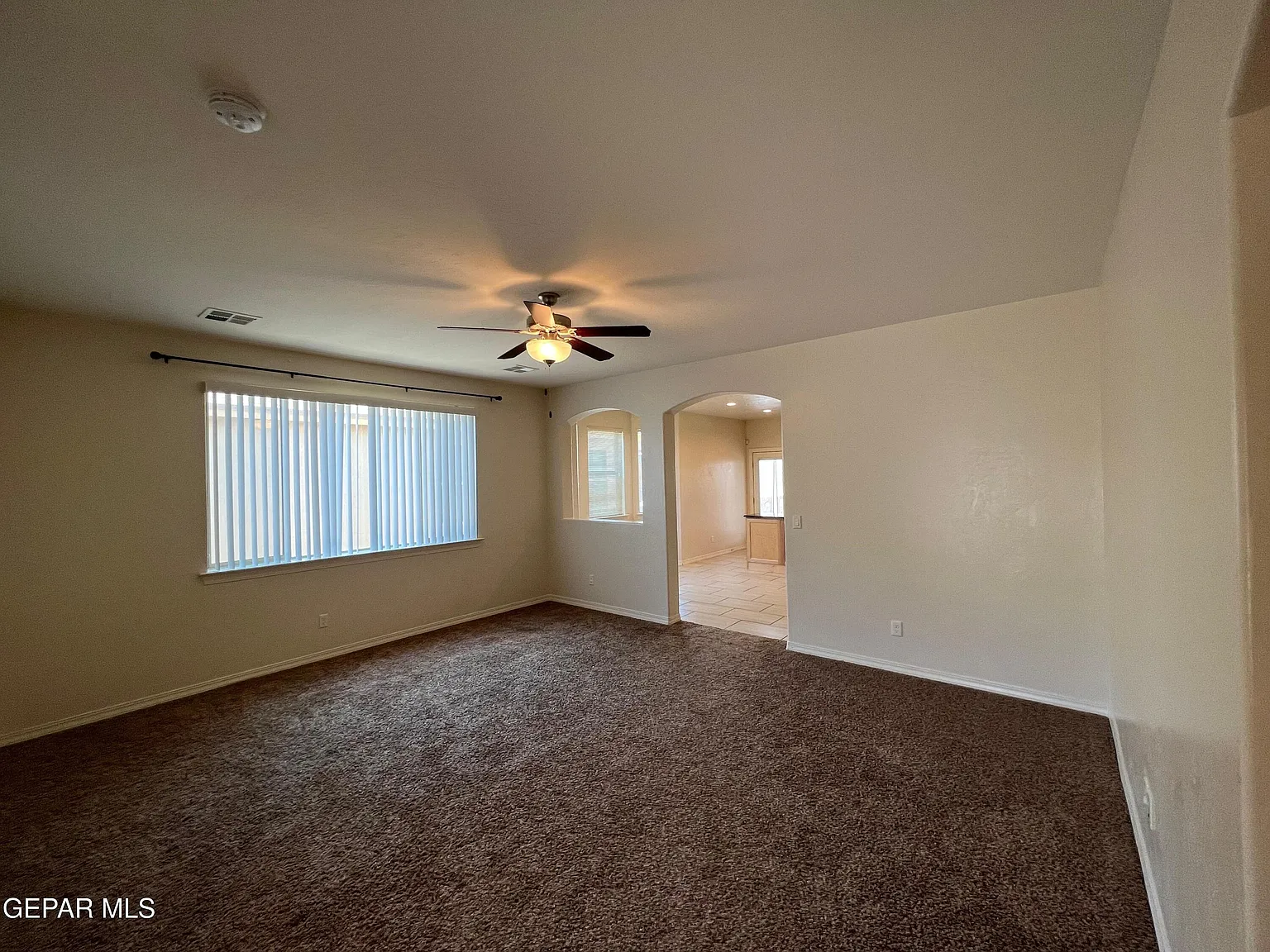 3 bed, 2.0 bath, 1668 sqft, $1,850 — Photo 2
