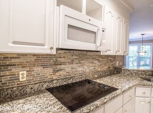 101 Chenoweth Dr, Simpsonville, SC 29681