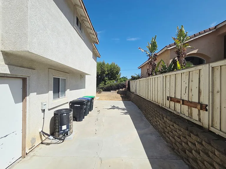 33178 Regatta Dr — Photo 22