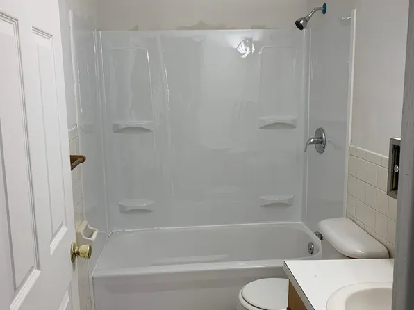 7695 Bermuda St NW, Massillon, OH 44646