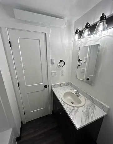160 N 1 W — Photo 10