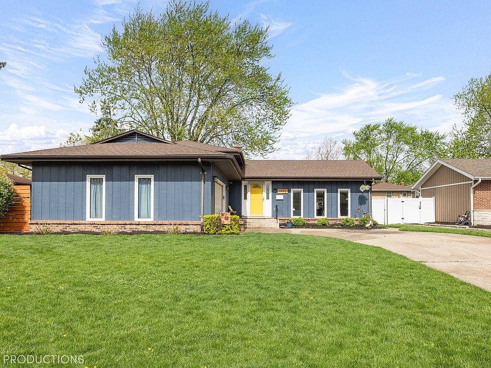 1st image of 9442 Cottonwood Dr