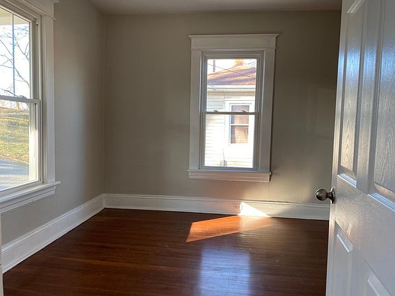 4th image of 2755 Hoover St NW