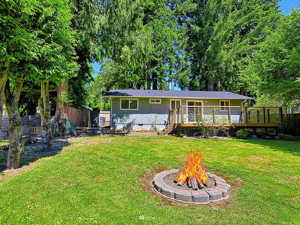 1st image of 5012 172nd Pl NW