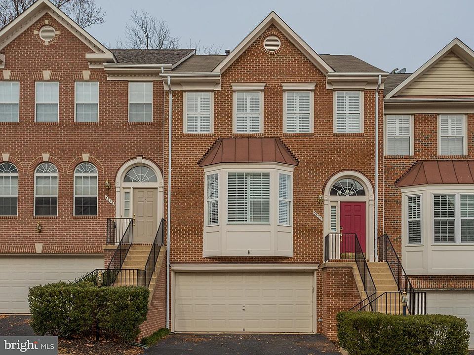 1st image of 5620 Governors Pond Cir
