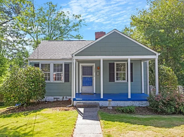 1208 Clifton St, Raleigh, NC 27604