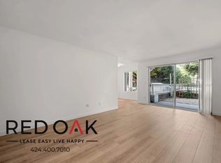 3111 1/2 4th St #205, Santa Monica, CA 90405