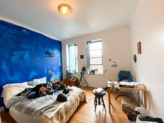 4th image of 359 Saint Johns Pl #4B
