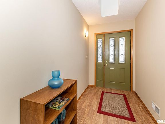 4th image of 2041 Villa Pines Cir #21