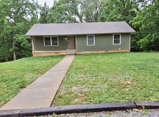 97 Atherton Rd, Radcliff, KY 40160