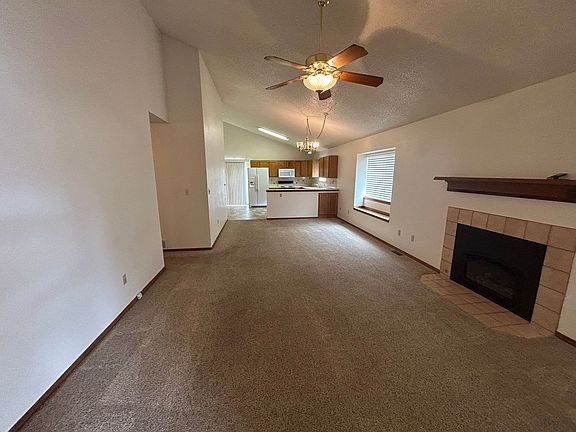 3rd image of 8213 Scarborough Dr